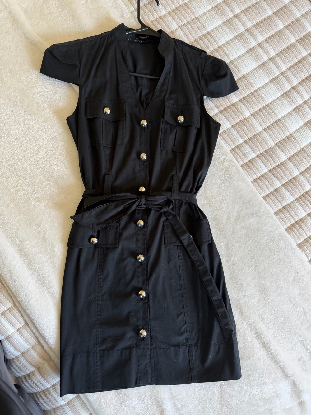 Express Black Short-Sleeve Button Front Tie-Waist Mini Dress